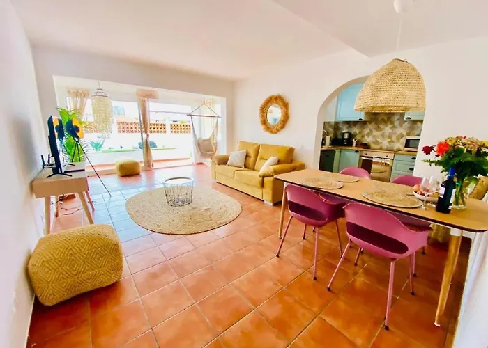 Golden Wave Villa